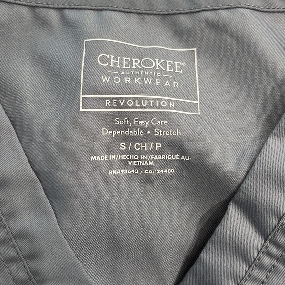 Cherokee Workwear Gray Scrub Set Small - Picture 2 of 4
